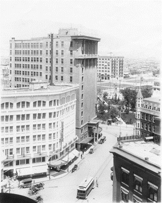 Dated photo of Downtown El Paso